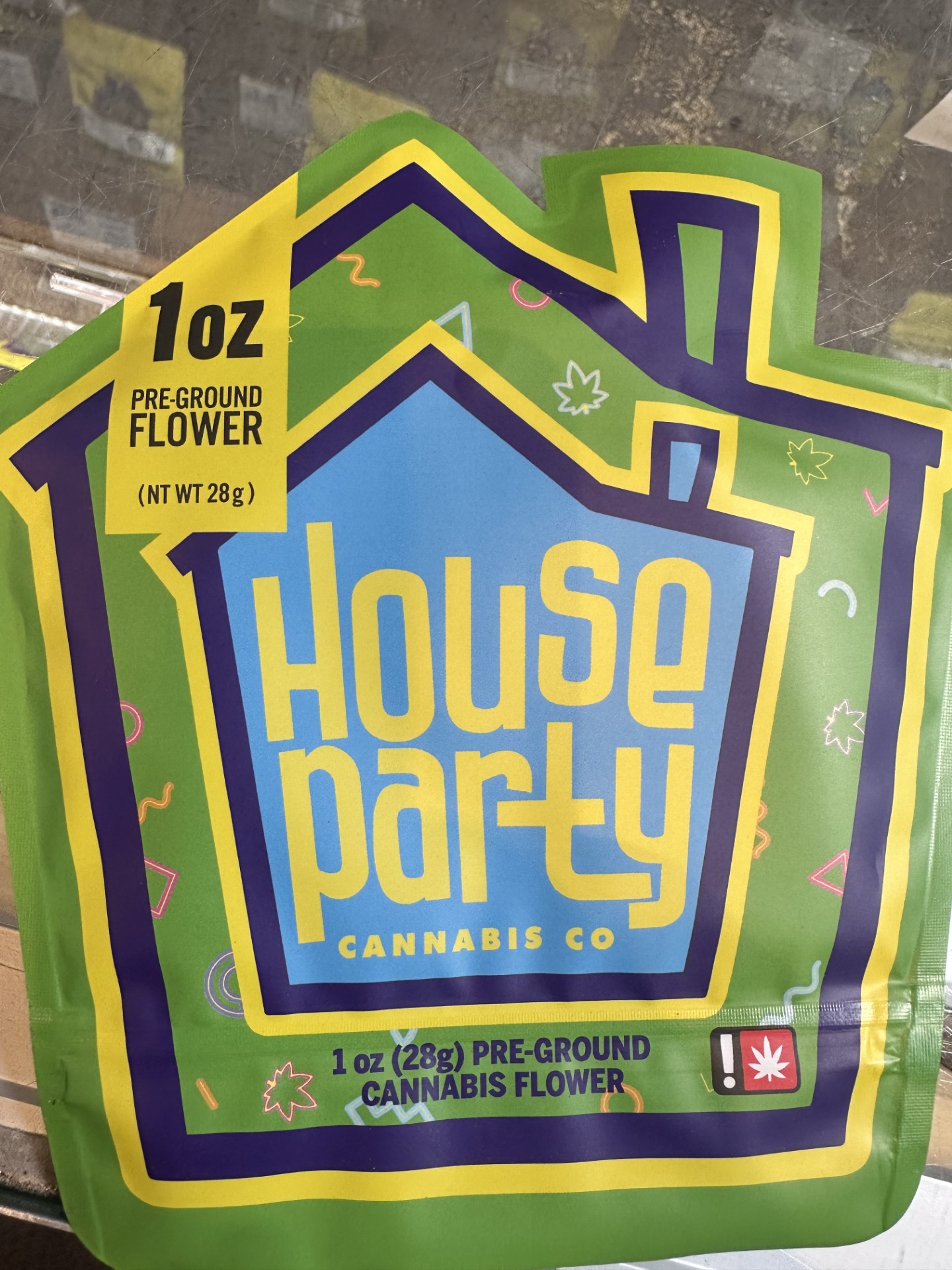 Photograph of product: HOUSE PARTY - PREGROUND - 28G - Oui'd - TROPICAL BLISS