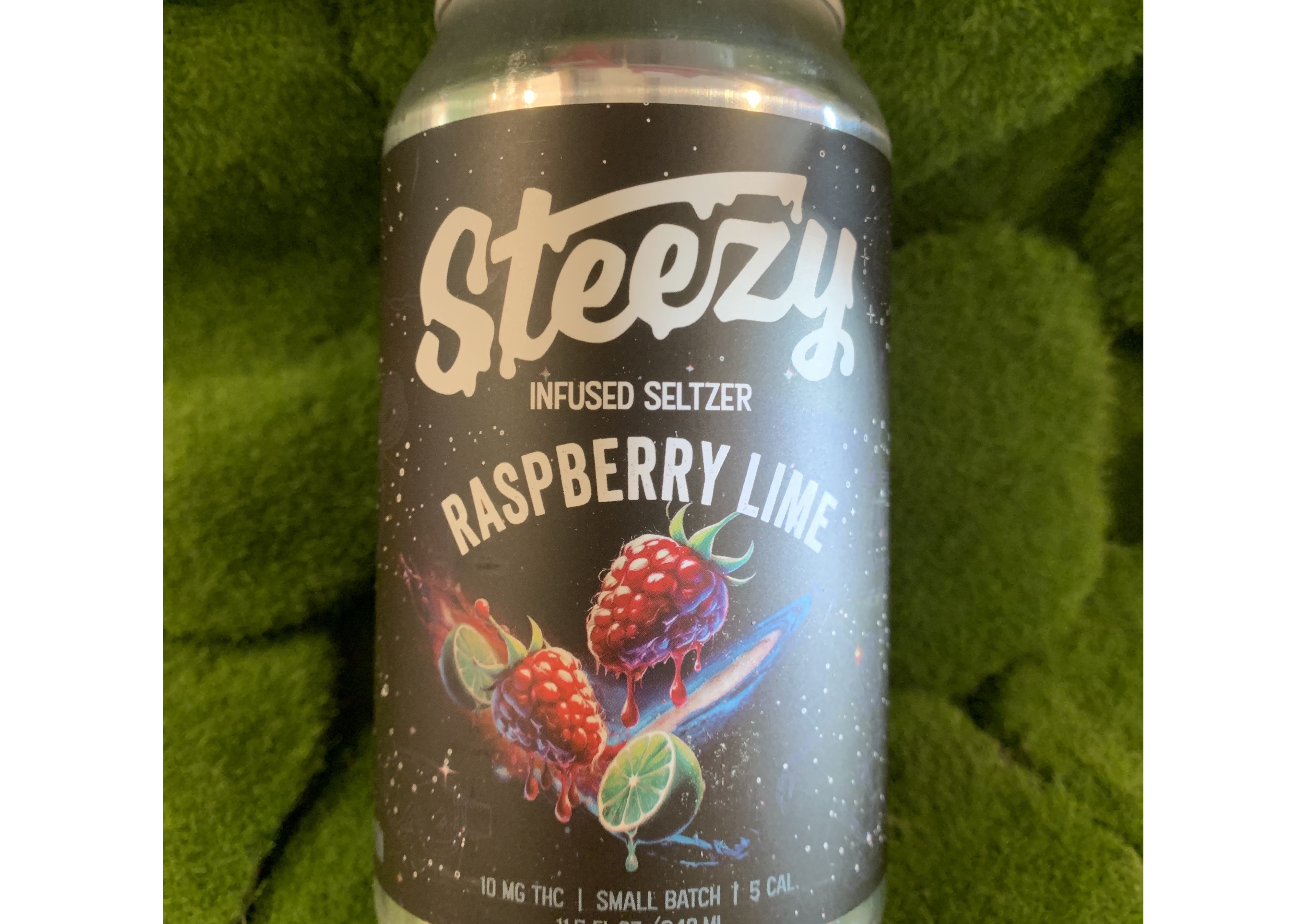 Photograph of product: 10mg Can | Raspberry Lime Seltzer | Steezy Cultivation
