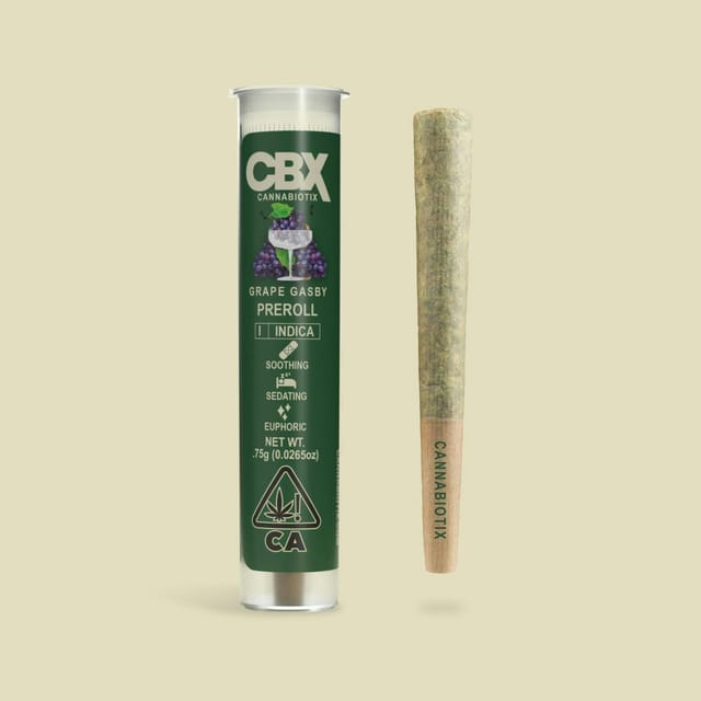 Photograph of product: Grape Gasby |  .75g Preroll - 