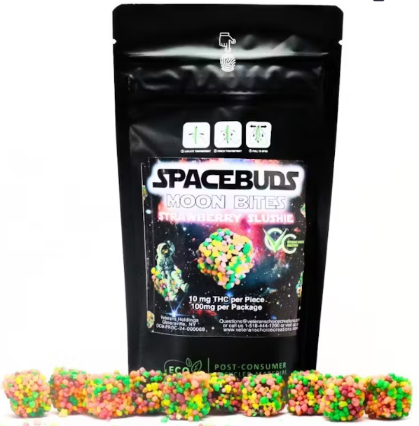 Photograph of product: E140 | Space Buds | Strawberry Slushie | Moon Bites | 100mg