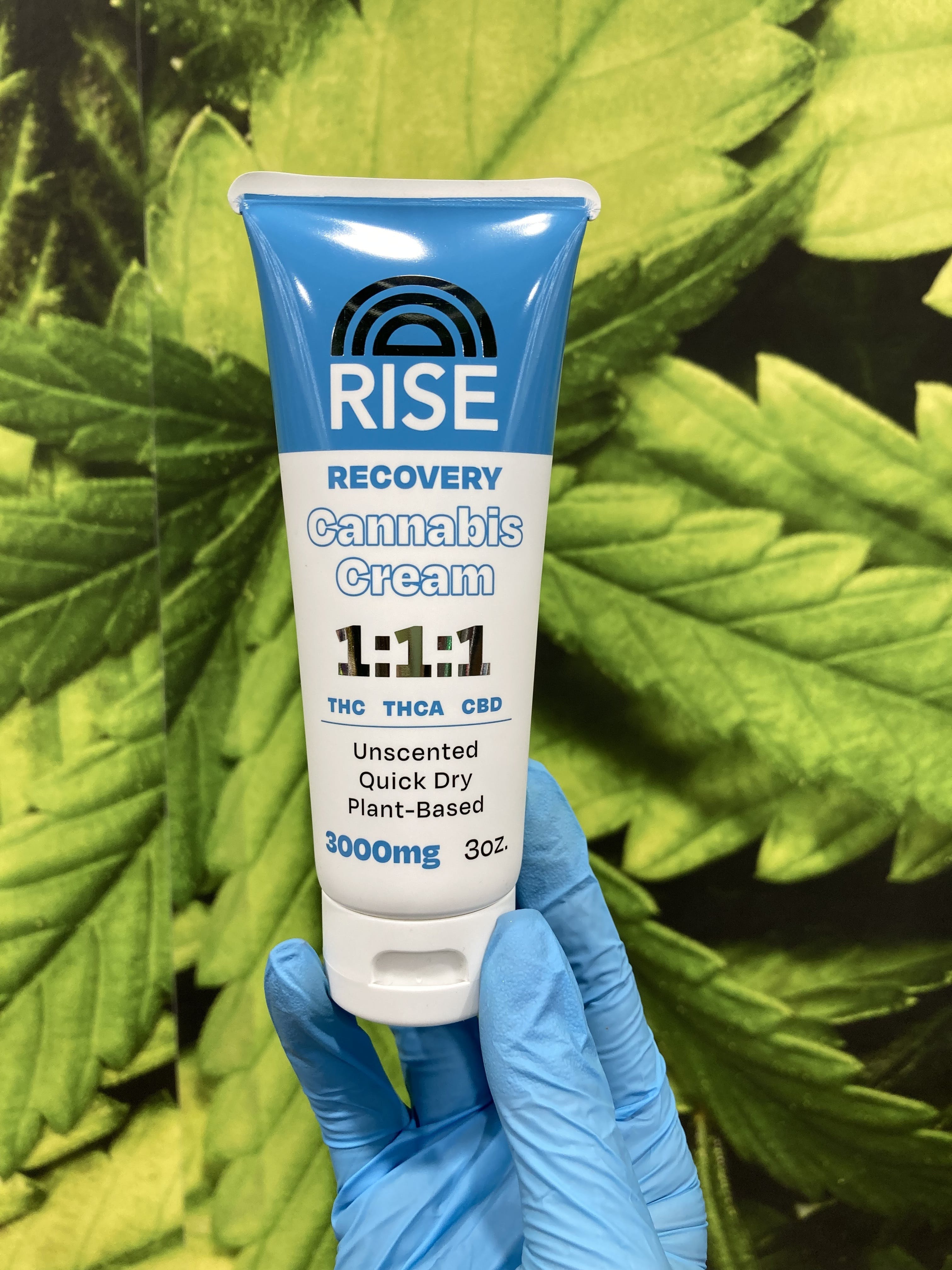 Photograph of product: Rise - Recovery 1TH-oui:1TH-ouiA:1CBD 3oz Cream
