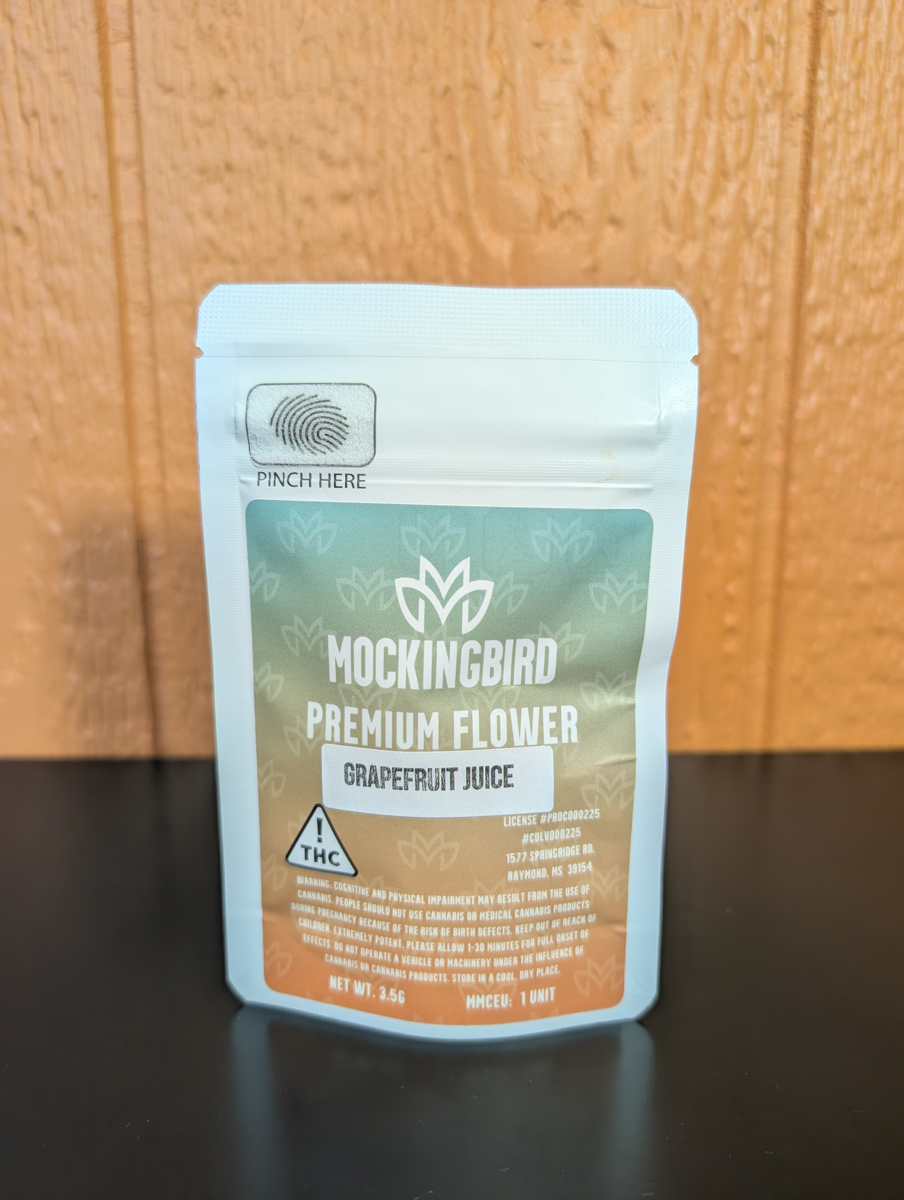 Photograph of product: Mockingbird | Grapefruit Juice - 3.5g