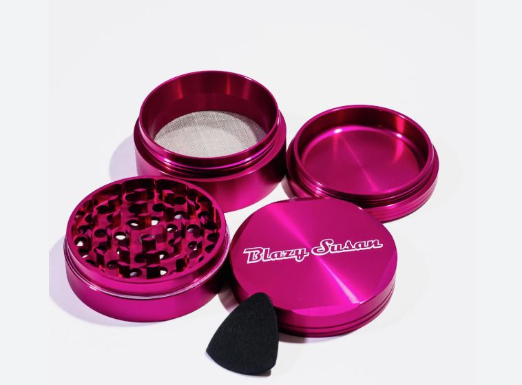 Photograph of product: Blazy Susan: 4-piece | 2.5" Aluminum Grinder
