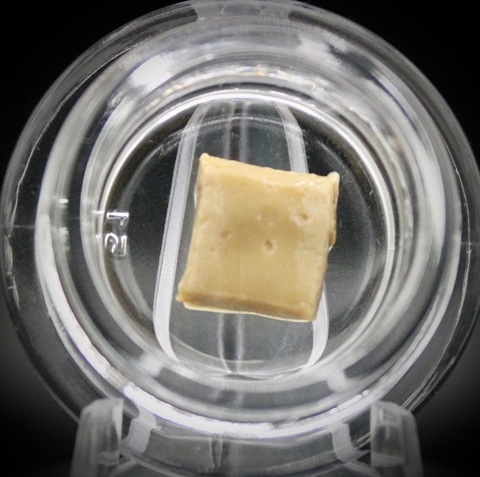 Photograph of product: Beezle LR Budder White 99