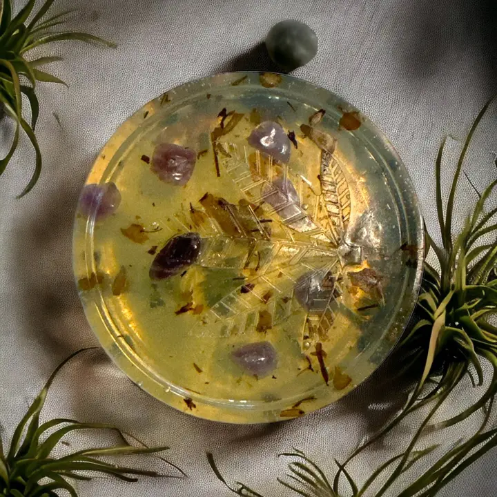 Photograph of product: Amethyst Infused Lavender Peppermint Hemp Seed Oil Soap (2.9oz)