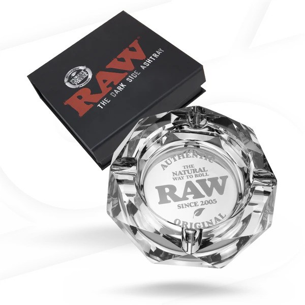 Photograph of product: Ash Tray | RAW | Dark Side | Glass