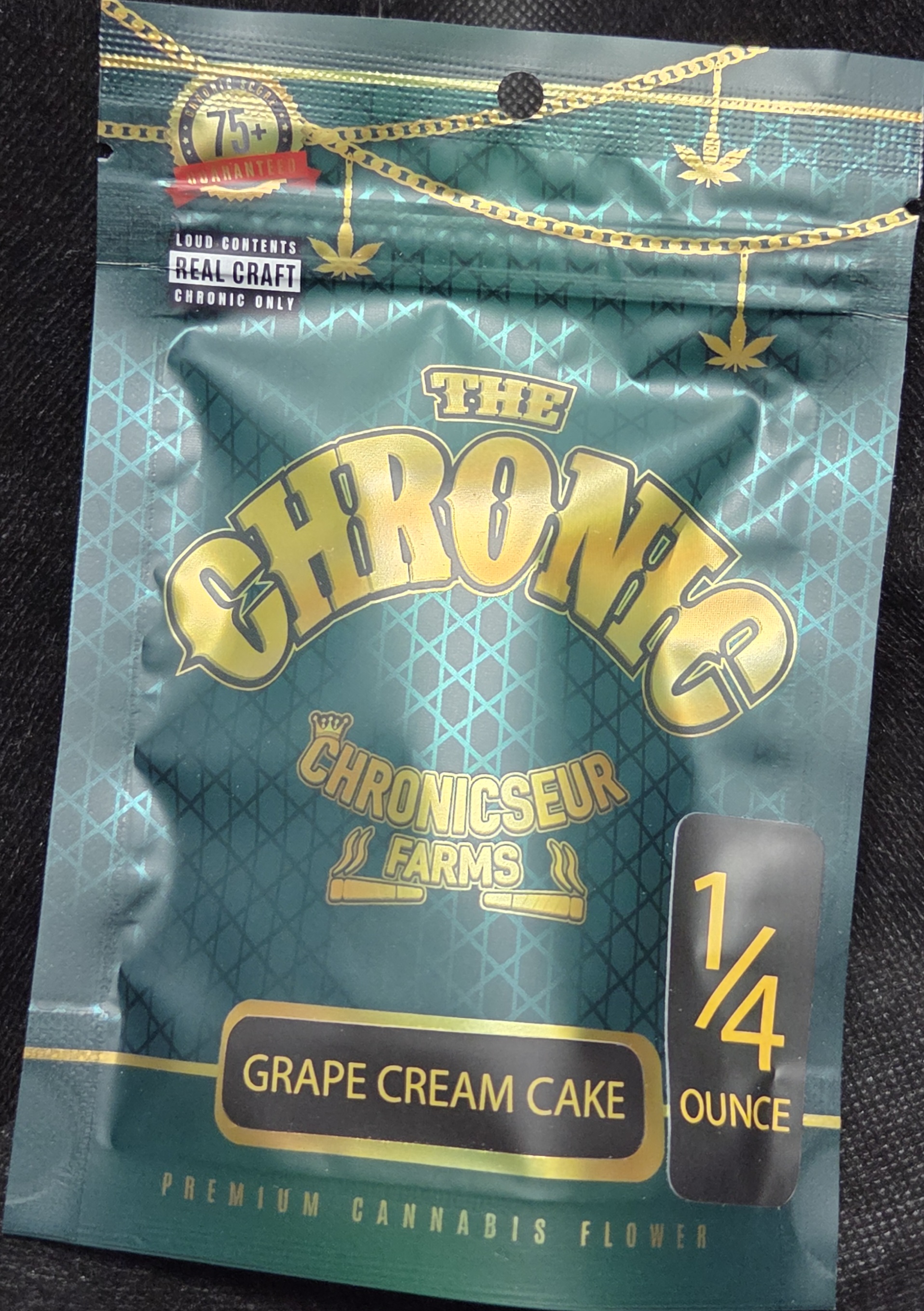 Photograph of product: Chronicseur - Grape Cream Cake - 7g