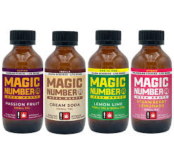 Photograph of product: MAGIC NUMBER | MEGA DROPS | STRAWBERRY LEMONADE | HYBRID | 1,000MG