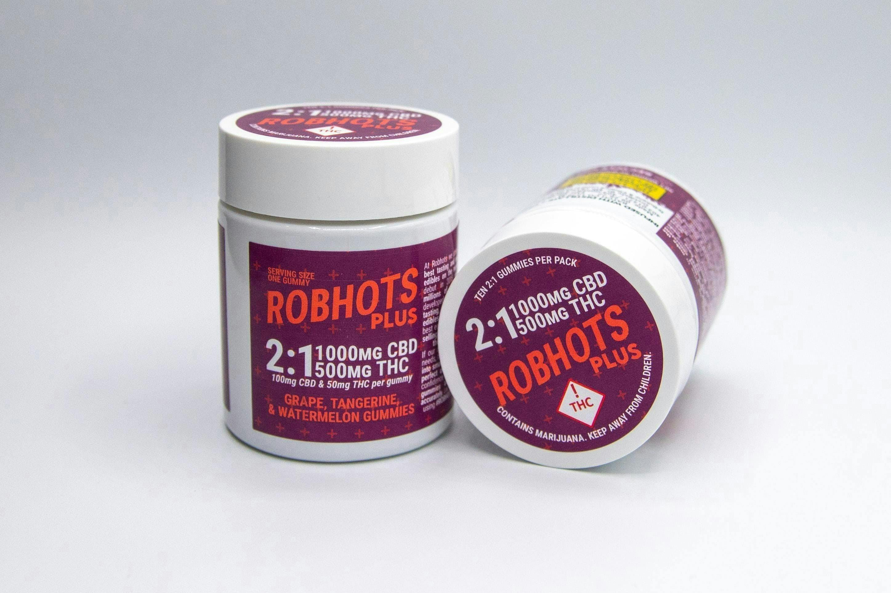 Photograph of product: MEDICAL CARD REQUIRED** ROBHOTS 2:1 CBD:TH-oui Gummies