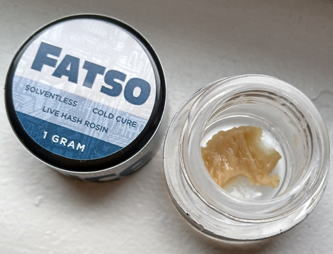 Photograph of product: Nyce: Fatso Solventless Cold Cure Live au chocolat Rosin