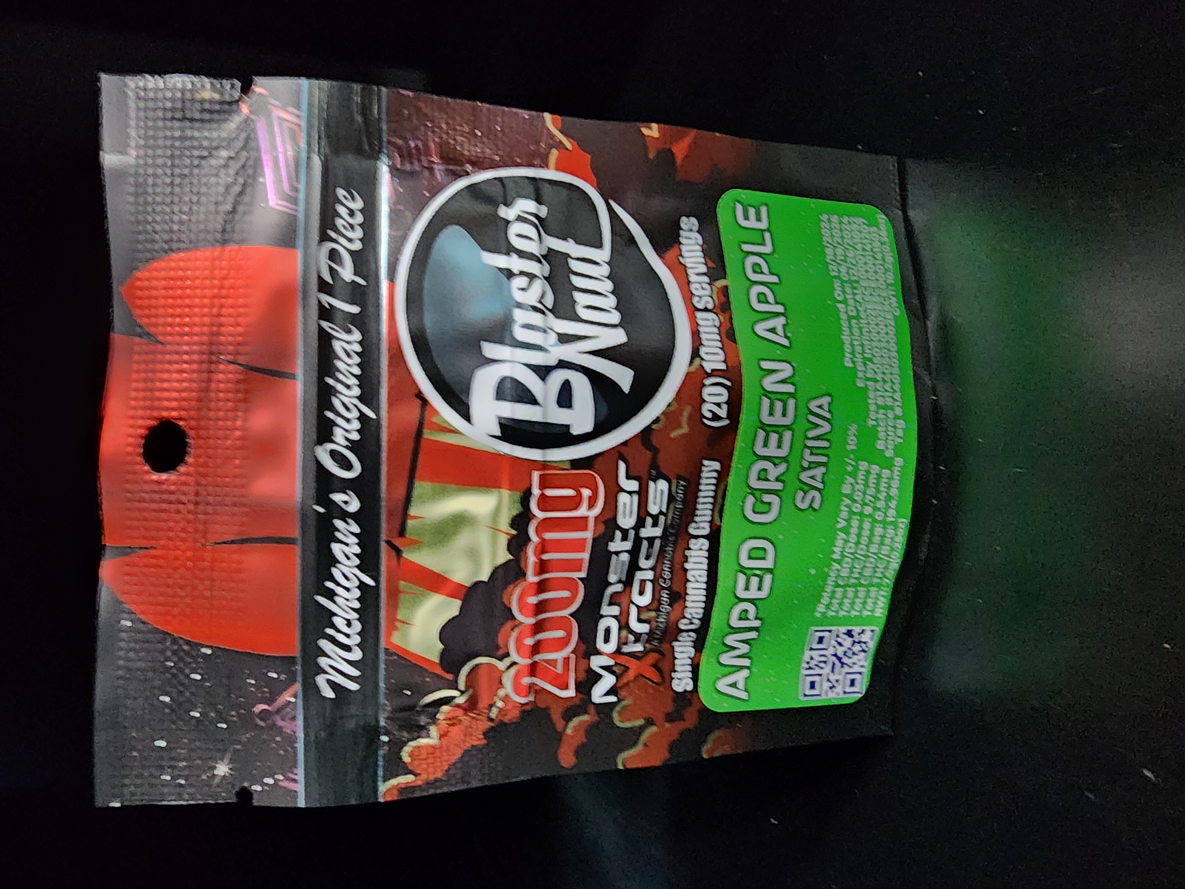 Photograph of product: Amped Green Apple 200MG