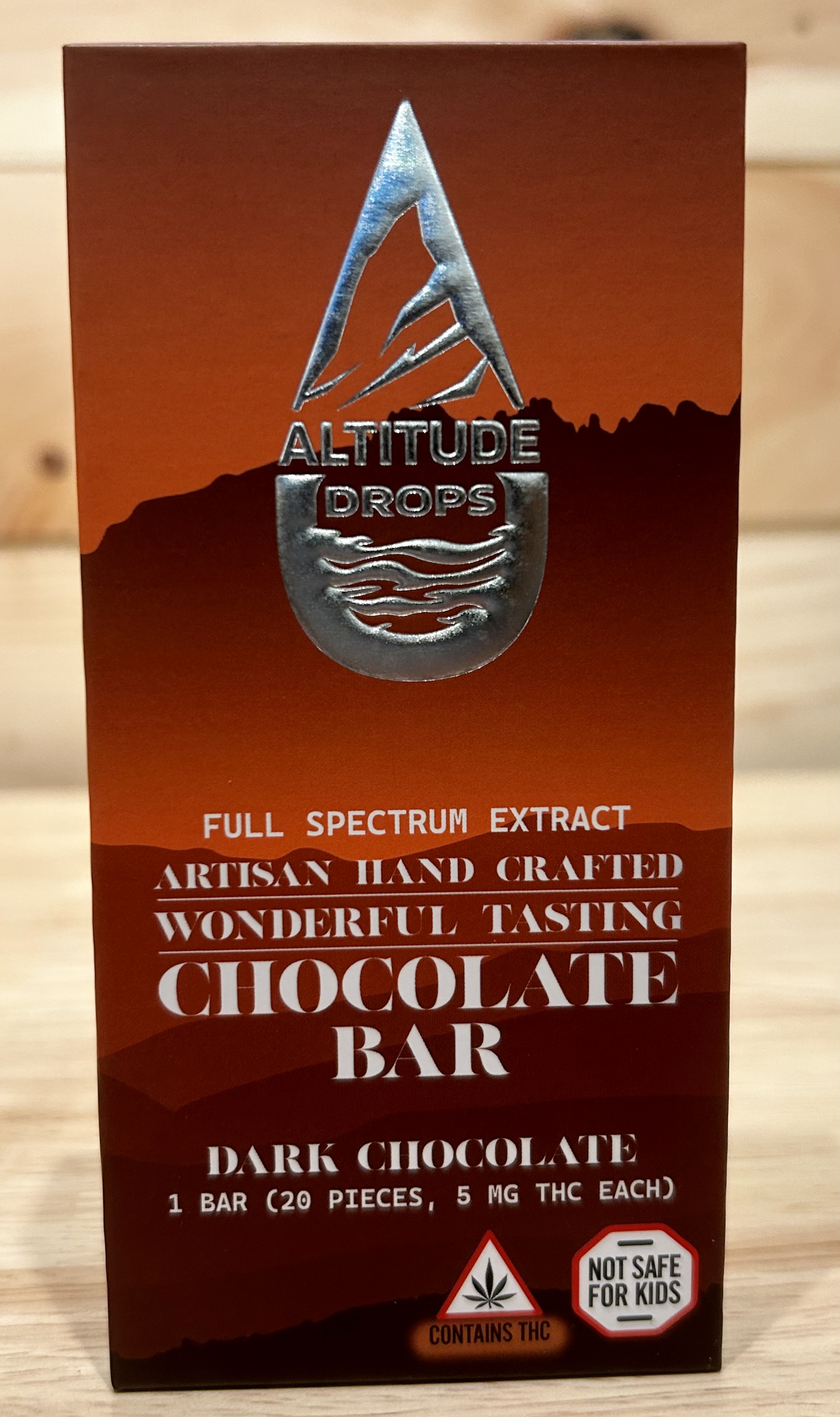 Photograph of product: Altitude Drops Dark Chocolate bar