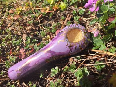 Photograph of product: Ancient Creations Orchid Spoon Hand Pipe