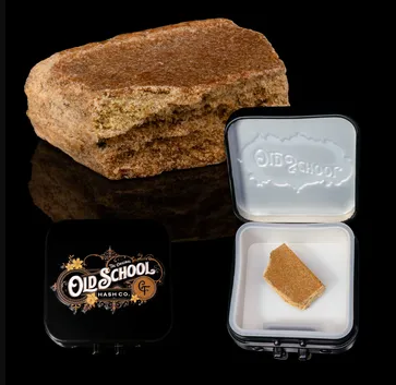 Photograph of product: OLD SCHOOL au chocolat GUAVA LEBANESE BRICK au chocolat