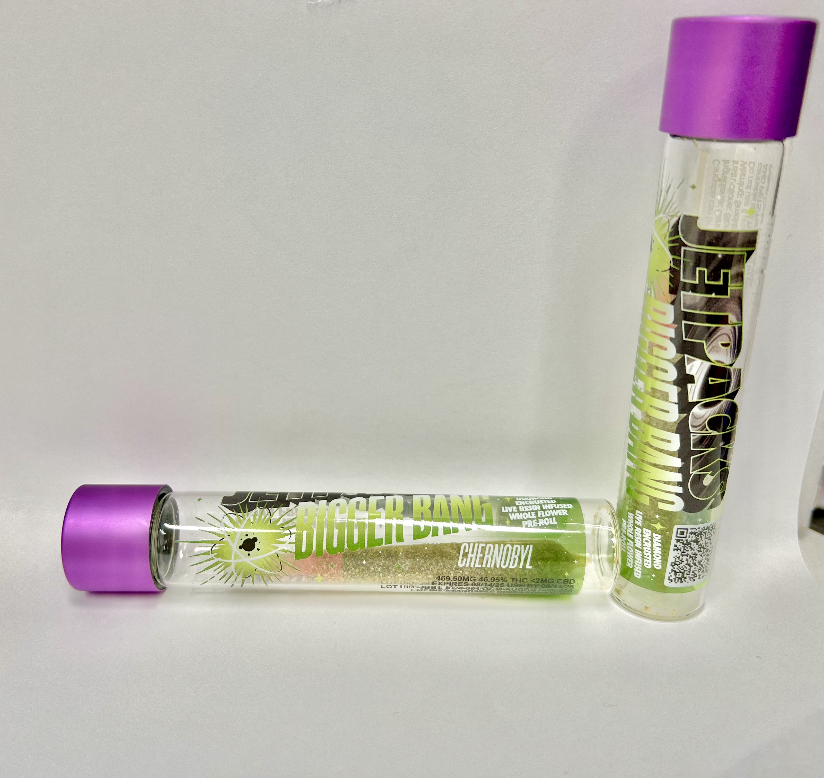 Photograph of product: Jetpacks Bigger Bang Infused PreRoll - Chernobyl
