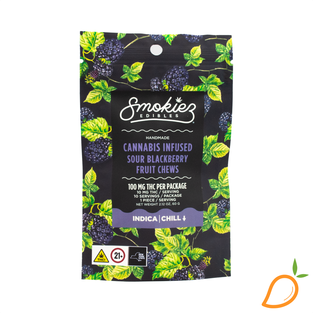 Photograph of product: 100mg Sour Blackberry Oui'd Gummies Smokiez