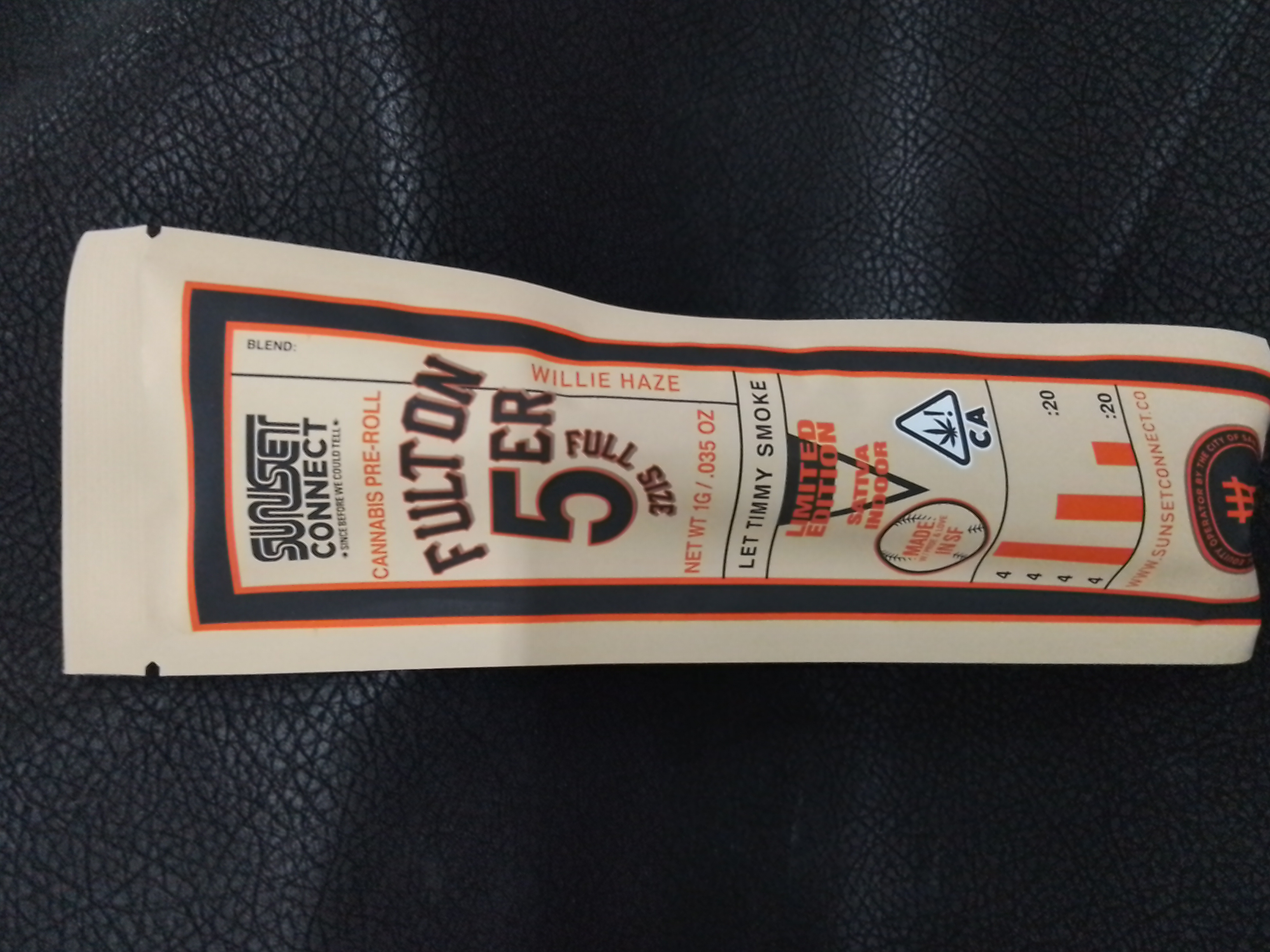 Photograph of product: Sunset Connect Willie Haze - Preroll 1g - Oui'd