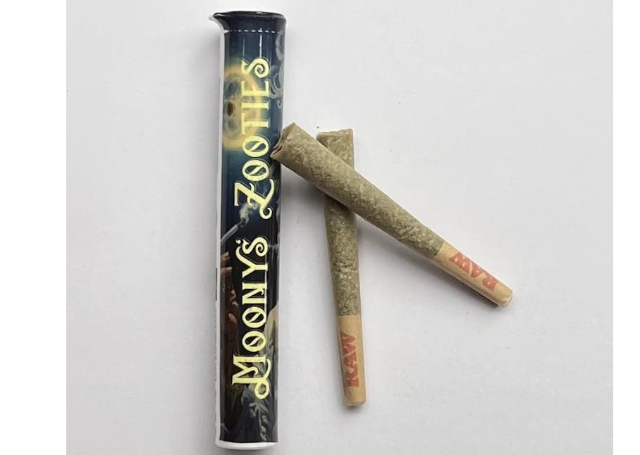 Photograph of product: Moony's Zooties | Ice Cream Swirl | 0.7g Pre-Rolls | 5pk