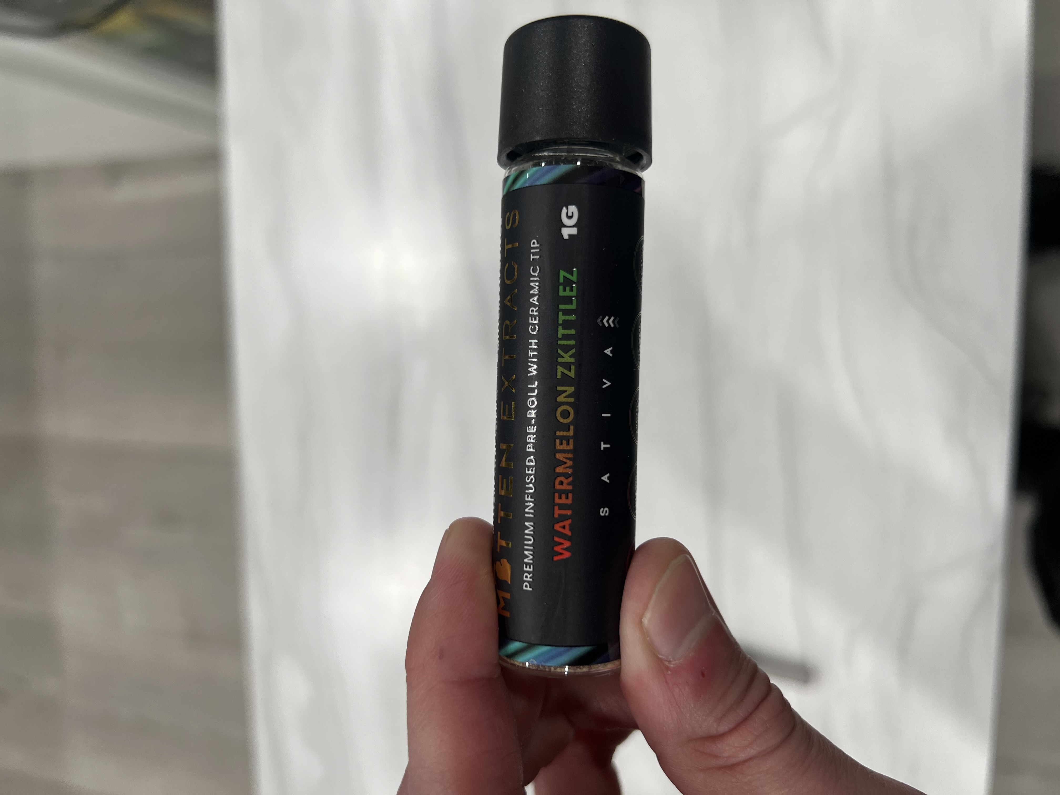 Photograph of product: Mitten Extracts - Watermelon Zkittles - Infused Preroll