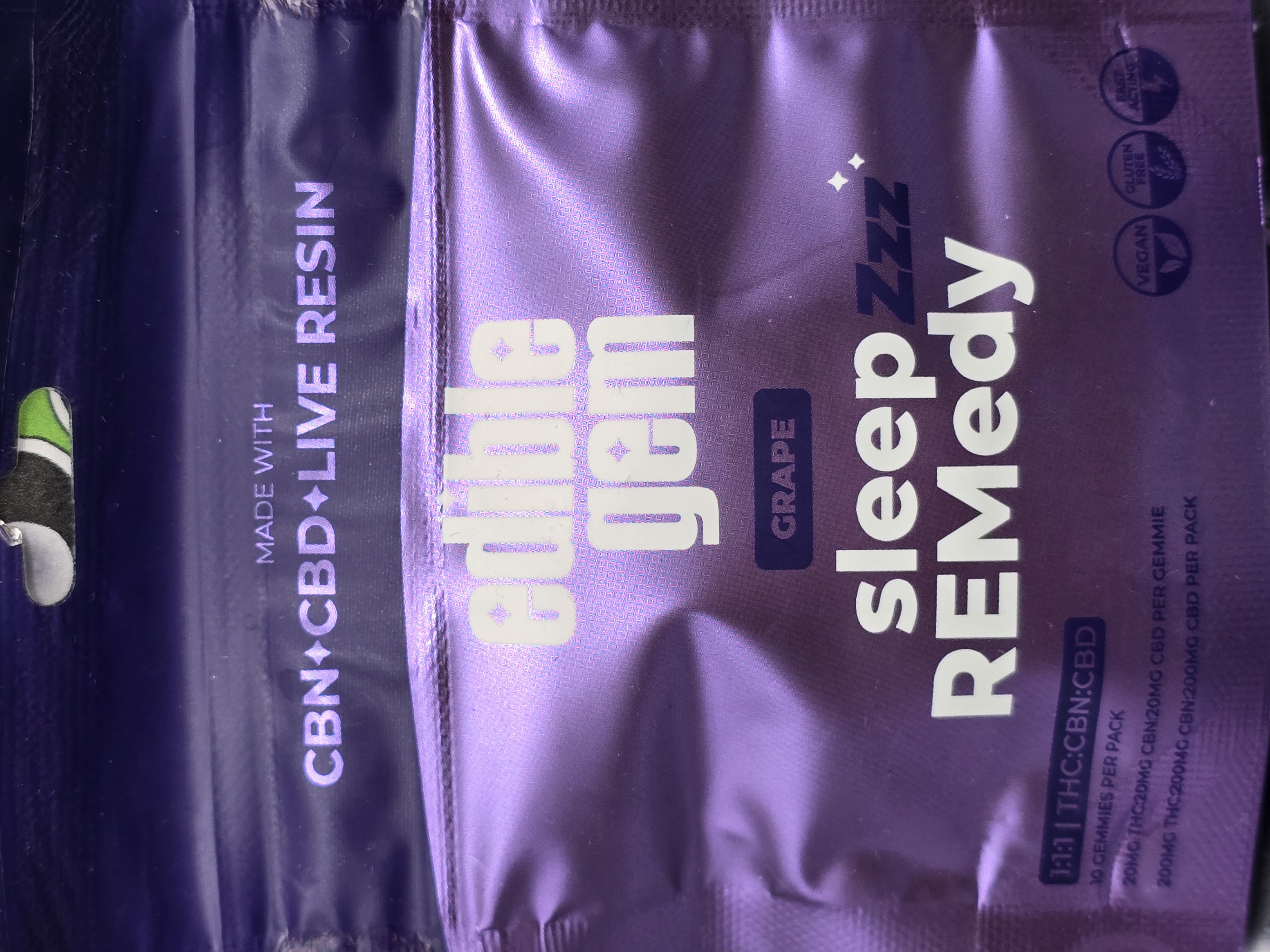 Photograph of product: Edible Gem | Grape | 200mg Edible 1:1:1 TH-oui/CBD/CBN