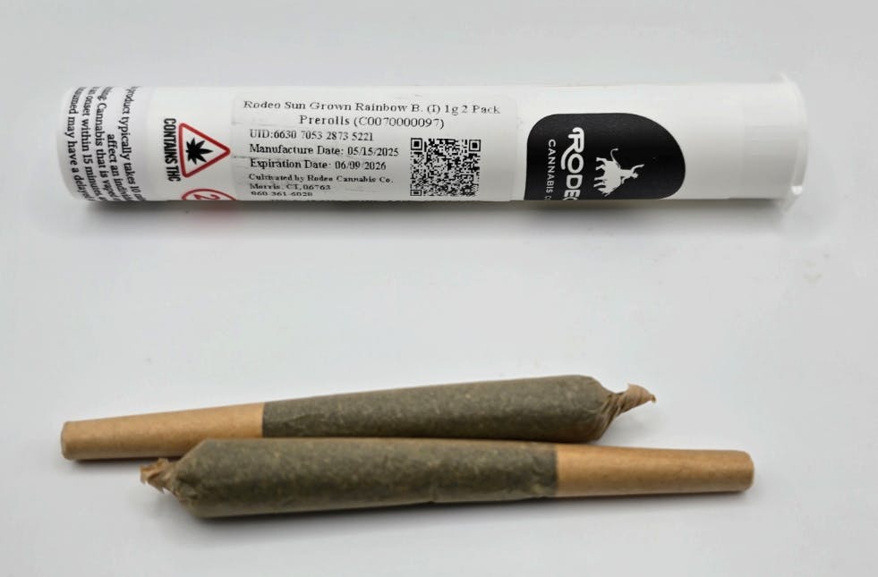 Photograph of product: Rodeo Pre Rolls (2 x 1g) Rainbow B (I) 0097