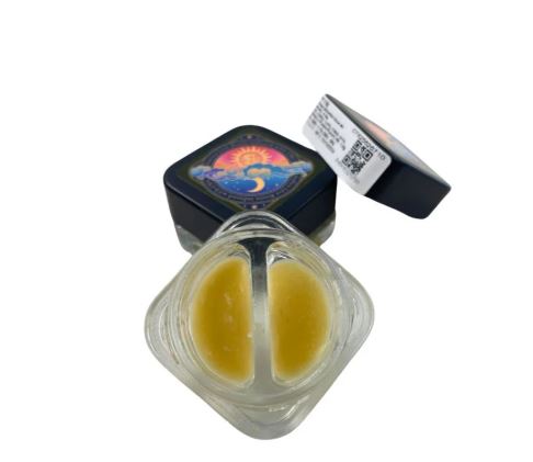 Photograph of Product: Papaya Juice x Hash Burger CBG/CBN Live Rosin Split Puck | 1g