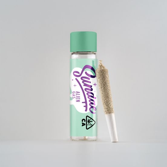 Photograph of product: Sundae - Alien Gas Infused Pre Roll - .5g - 