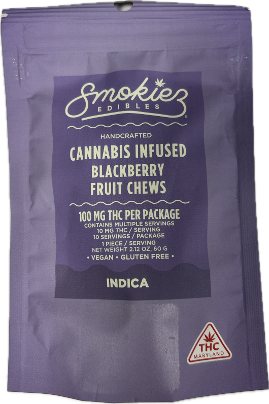 Photograph of product: Smokiez 10mg Blackberry Fruit Chews - 100mg