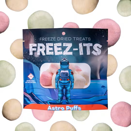 Photograph of product: FREEZ-ITS | Freeze Dried Treats | Astro Puffs | 100mg