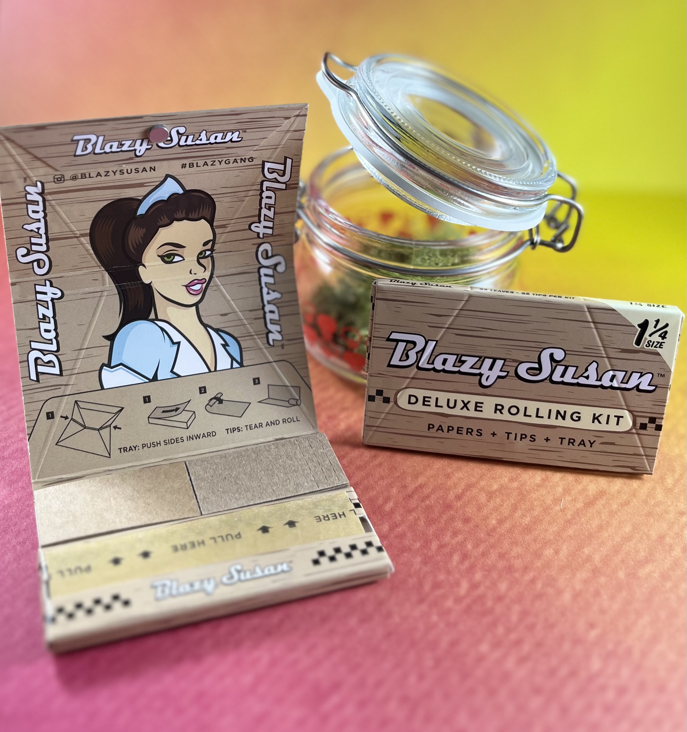 Photograph of product: Blazy Susan Unbleached 1 1/4 Rolling Kits