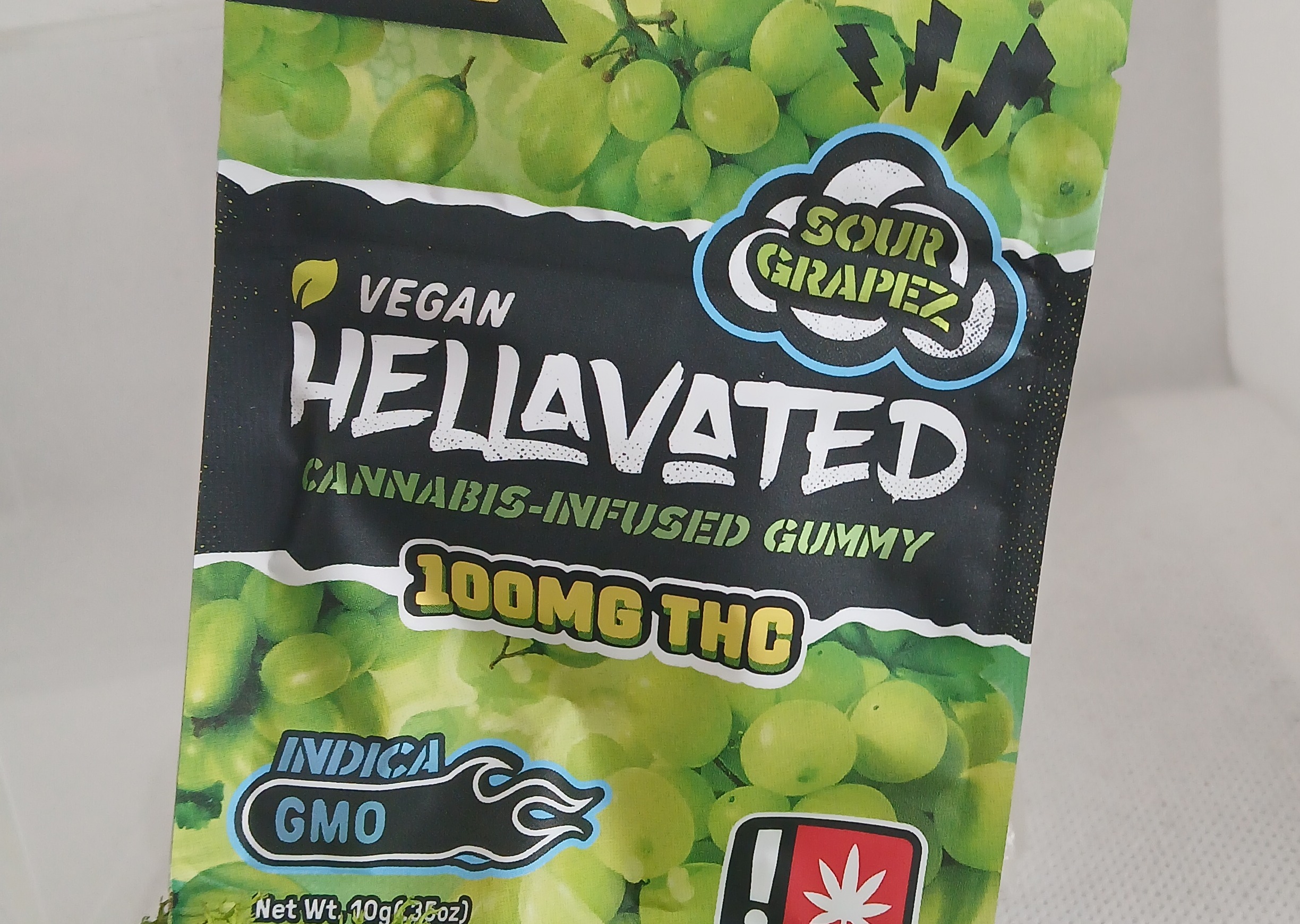 Photograph of product: HELLAVATED - EDIBLE GUMMY - 100MG - SOUR GRAPE