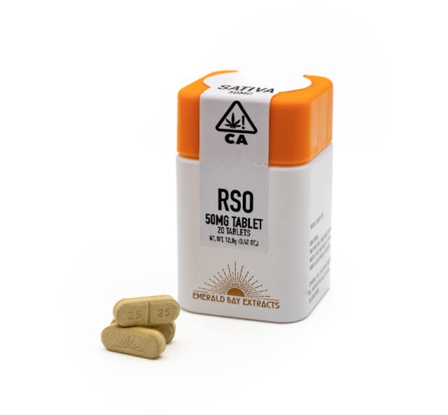 Photograph of product: Strawberry Cough FSO Tablets 50mg - 