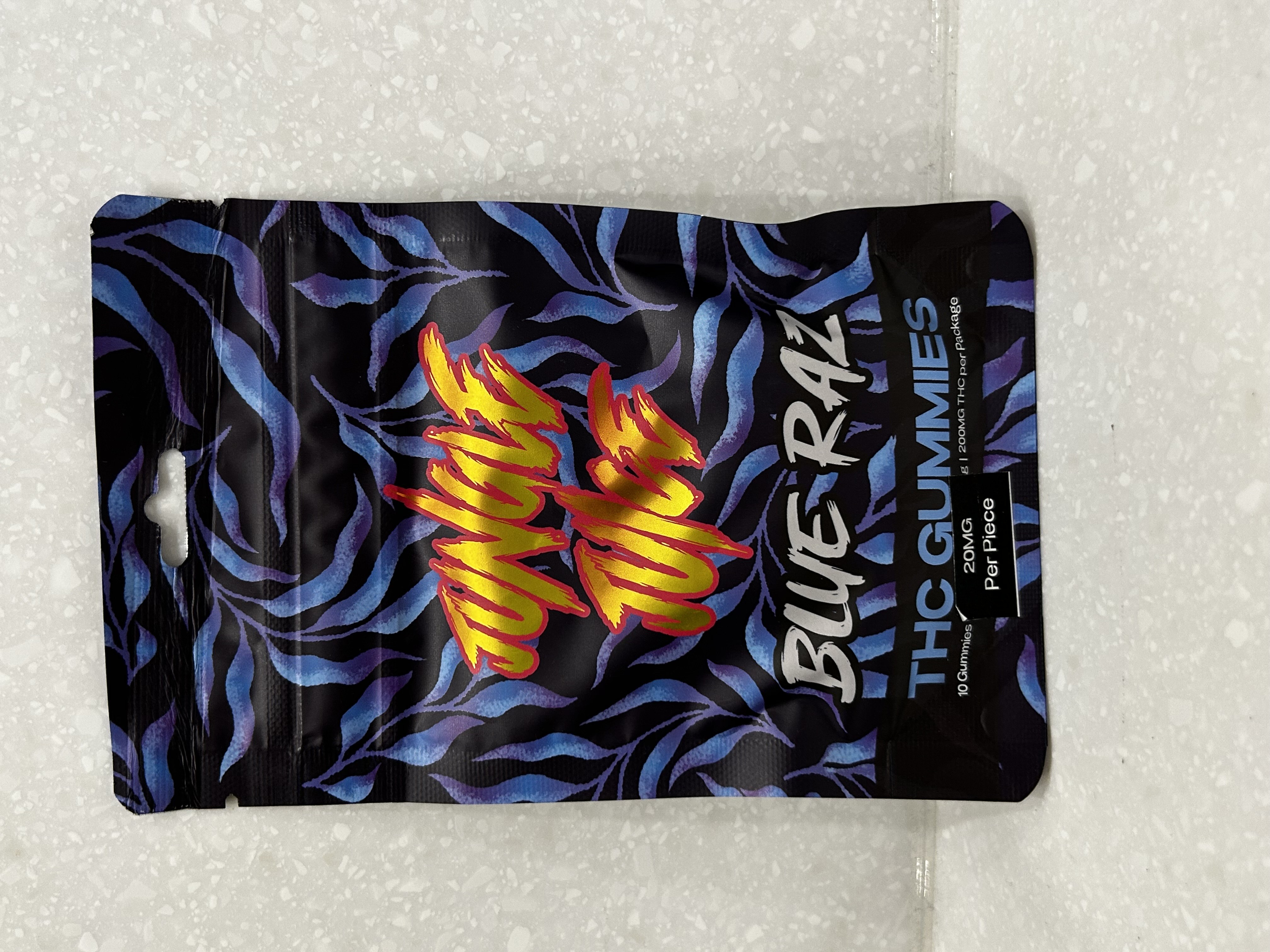 Photograph of product: Jungle Juice | Gummies | Blue Raz | 200mg