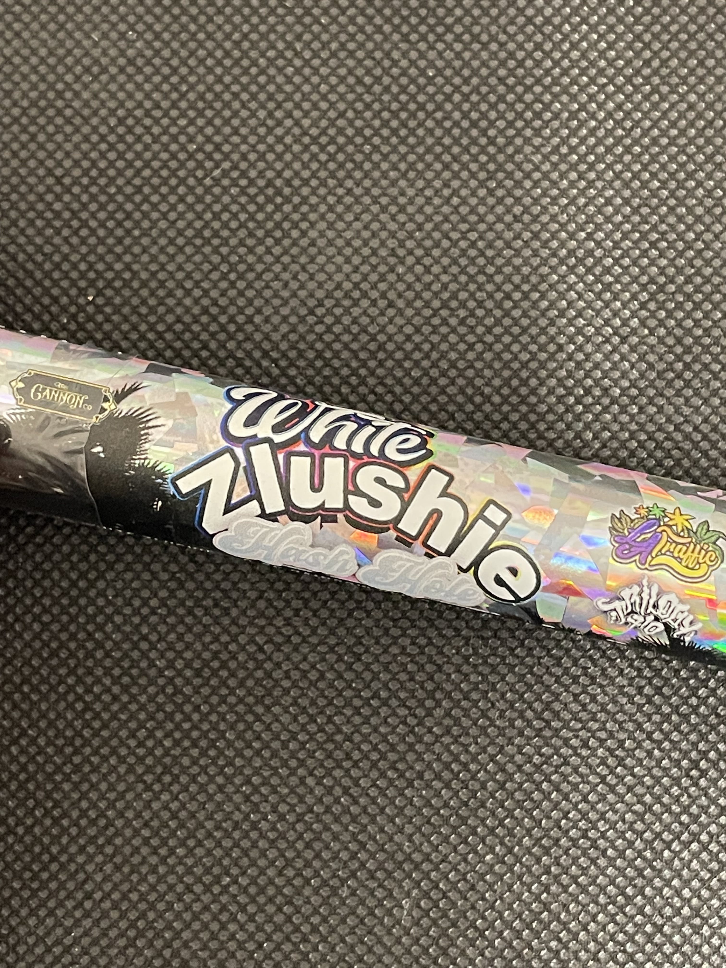 Photograph of product: White Zlushie x Rainbow Belts au chocolat Hole 1.5g | LA Traffic x Trilogy 710