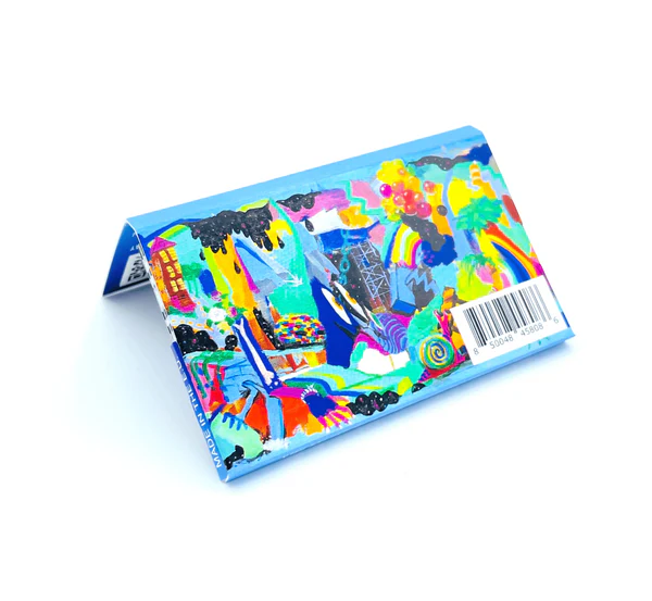 Photograph of product: ZZZ Rolling Papers | Alltopia | Papers + Tips | 1 1/4th Size