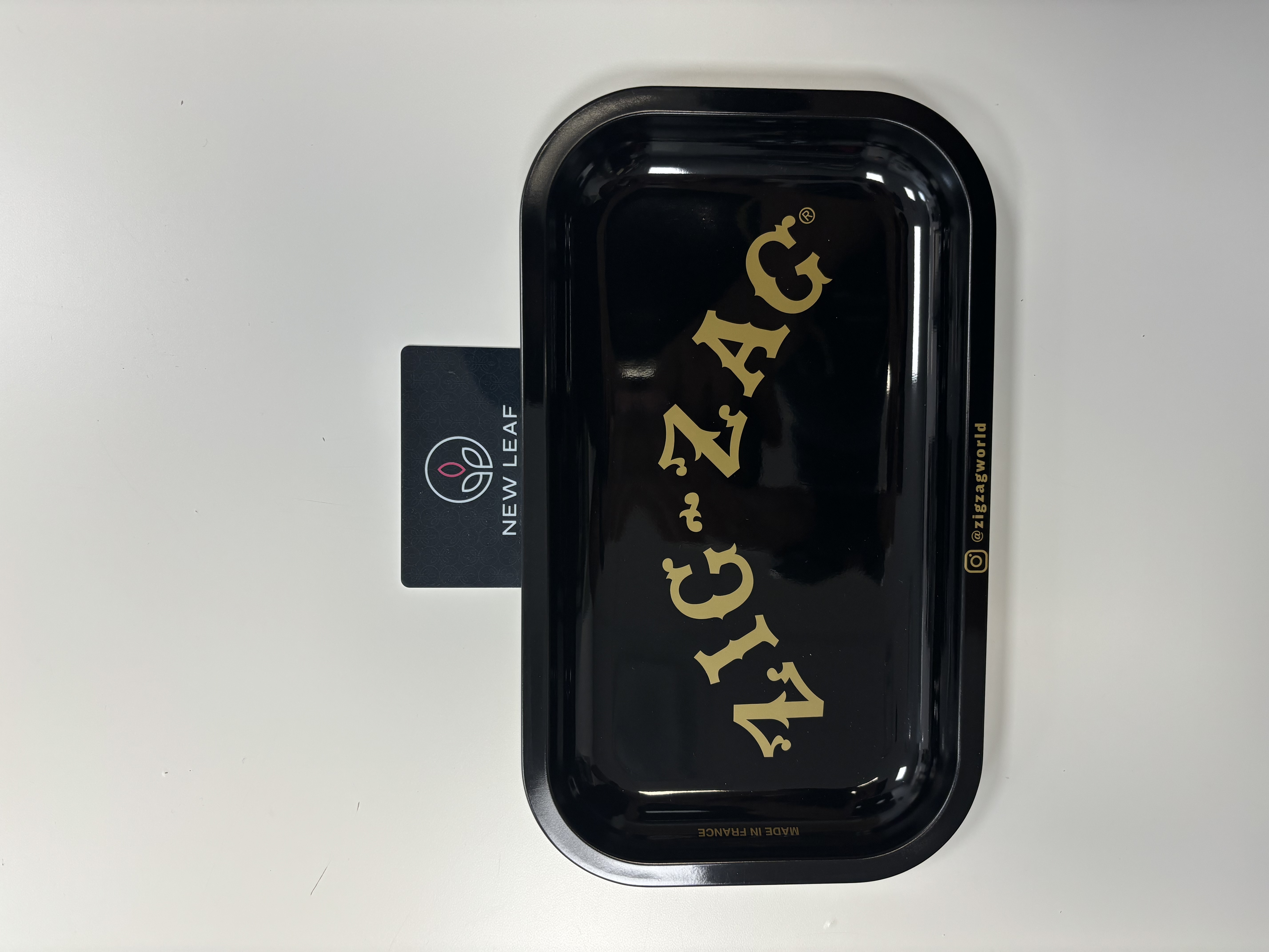 Photograph of product: Rolling Tray - Small - Zig Zag - Black (TAX INCLUDED)