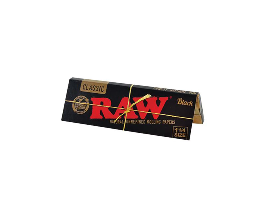 Photograph of product: Raw - Black Classic Rolling Papers