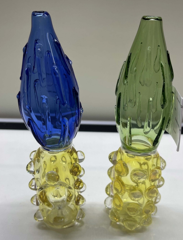 Photograph of product: Bumpy Glass Bulb Pipe