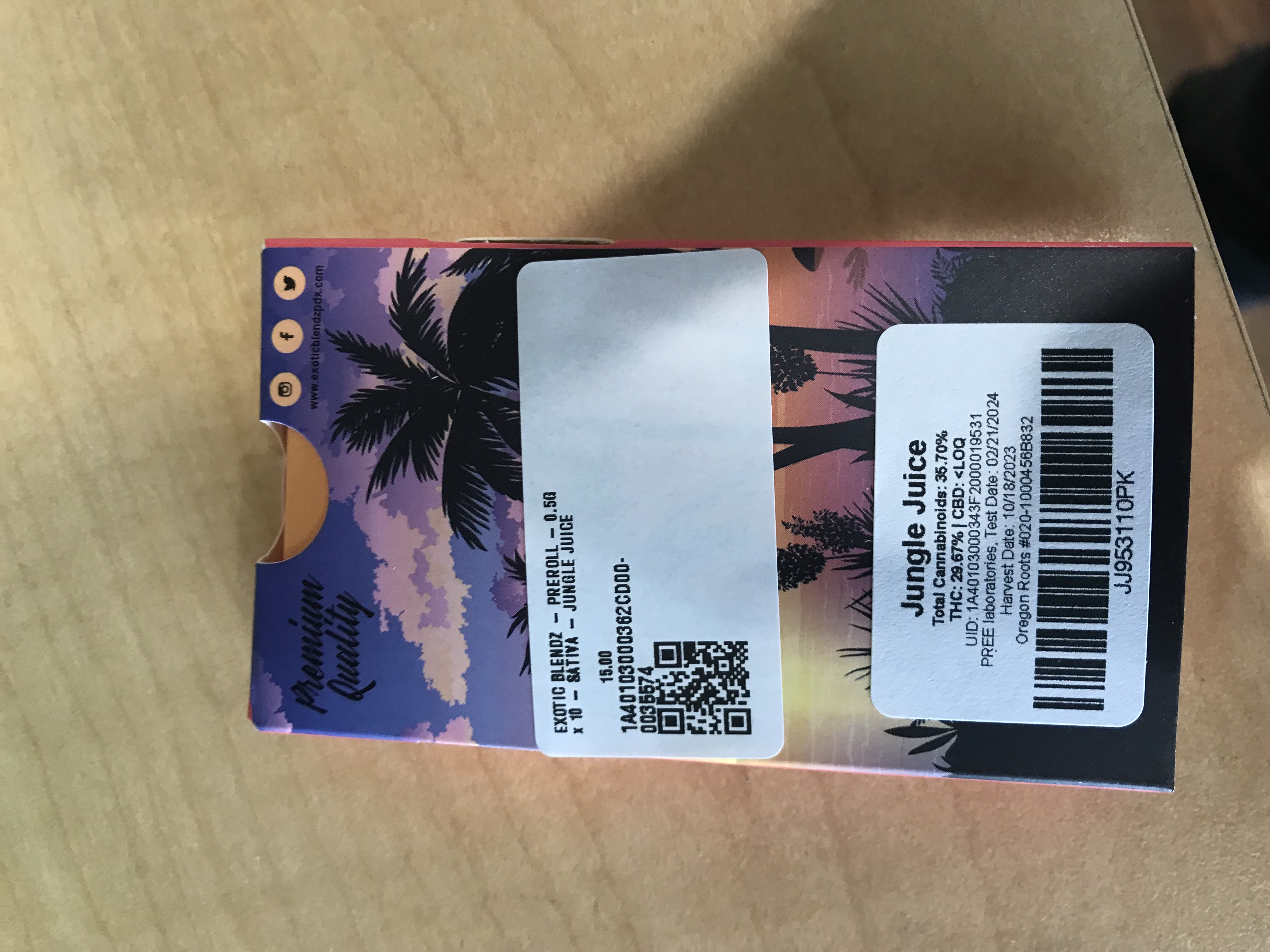 Photograph of product: EXOTIC BLENDZ - PREROLL - 0.5G x 10 - Oui'd - JUNGLE JUICE