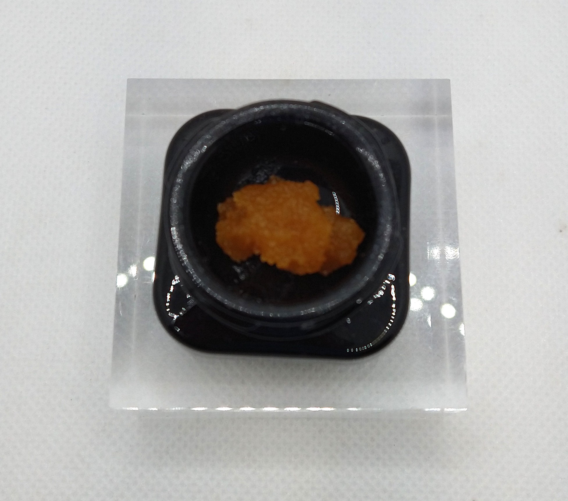 Photograph of product: Lit Labs | Garlic Cocktail | Cured Resin Concentrate Oui'd