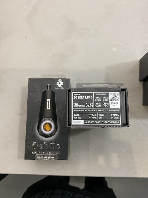 Photograph of product: Dabgo 0.5g AIO | Desert Lime - 