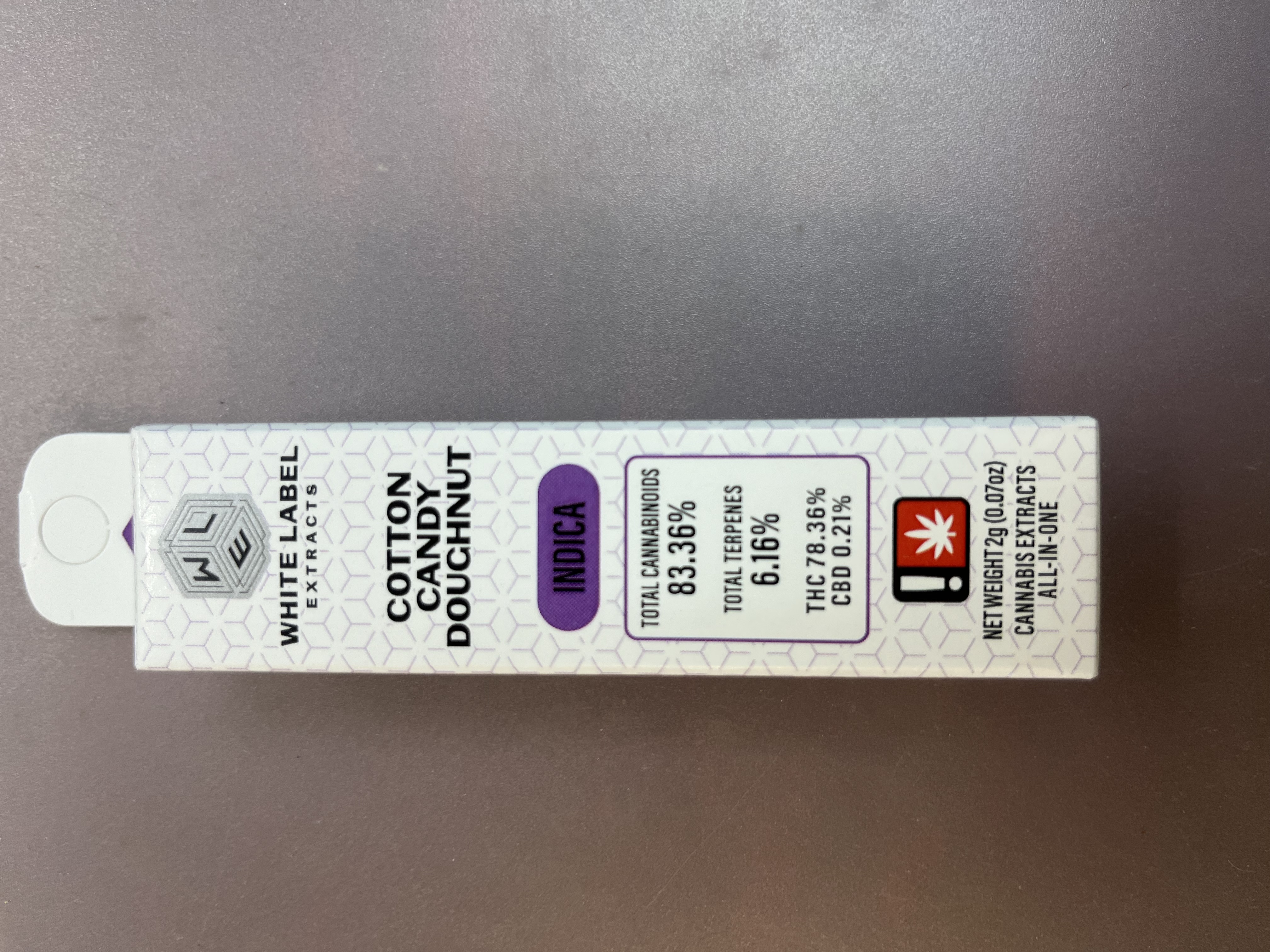 Photograph of product: Cotton Candy Doughnut Cured Resin Disposable - White Label Extracts