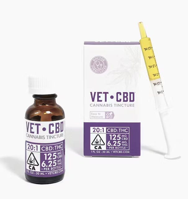 Photograph of product: VetCBD 125 Regular Strength Tincture 1oz - Sales Floor