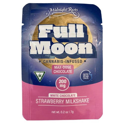 Photograph of product: Midnight Roots | Full Moon 200mg Strawberry Milkshake Round