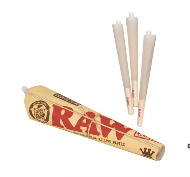 Photograph of product: Raw Organic Hemp King Sized Cones 3Pk - 