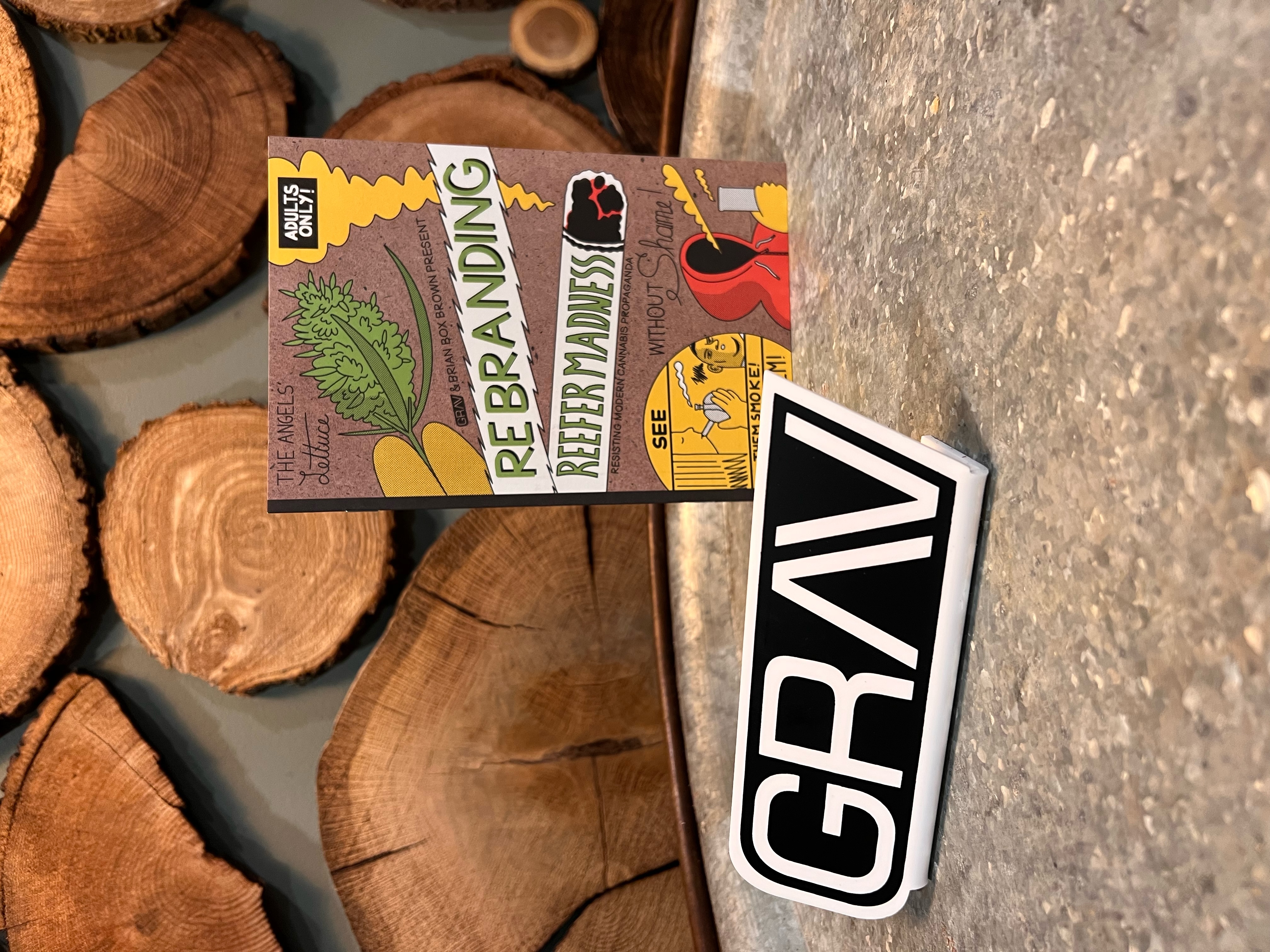 Photograph of product: Grav | Oui'd Book - Regular