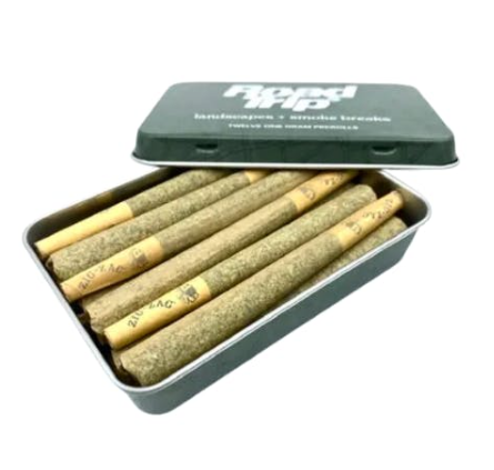 Photograph of product: Animal Mint Cake - 28 Pack