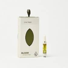 Photograph of product: Bloom l Live Rainbow Z Vape Cart l 1g