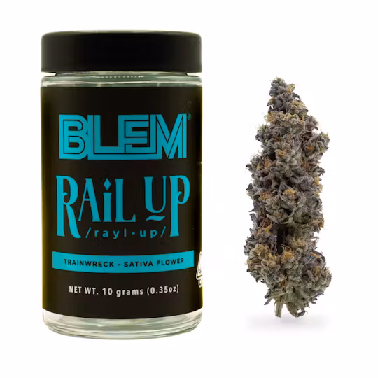 Photograph of product: BLEM - Rail Up (Oui'd) Flower - 10g