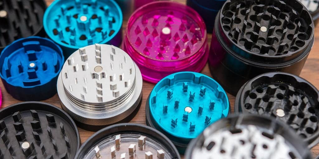 Photograph of product: Grinder | 63mm Color 4pt Zinc Grinder